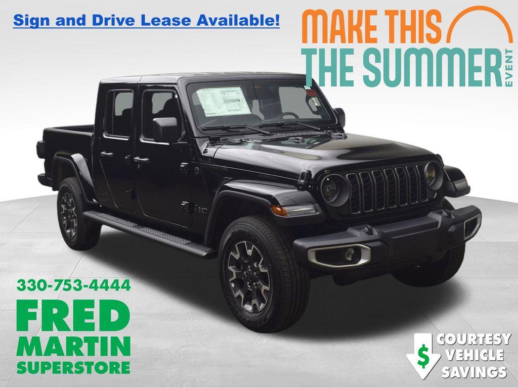 New 2026 Jeep Gladiator Sport
