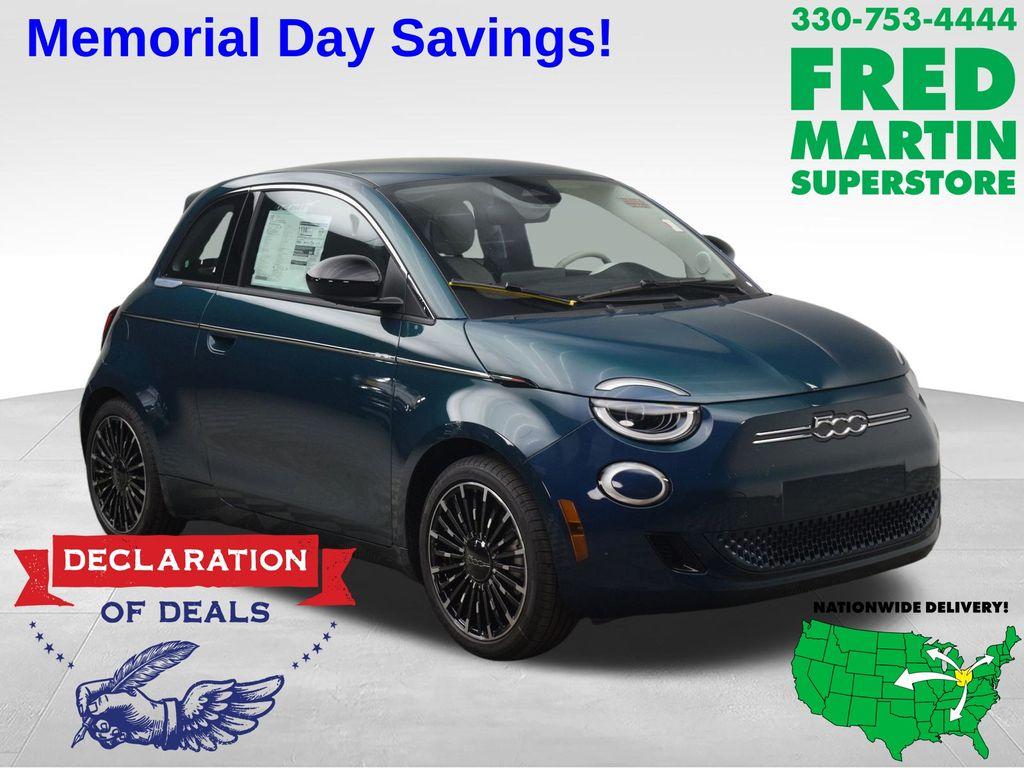 New 2026 FIAT 500e Battery Electric