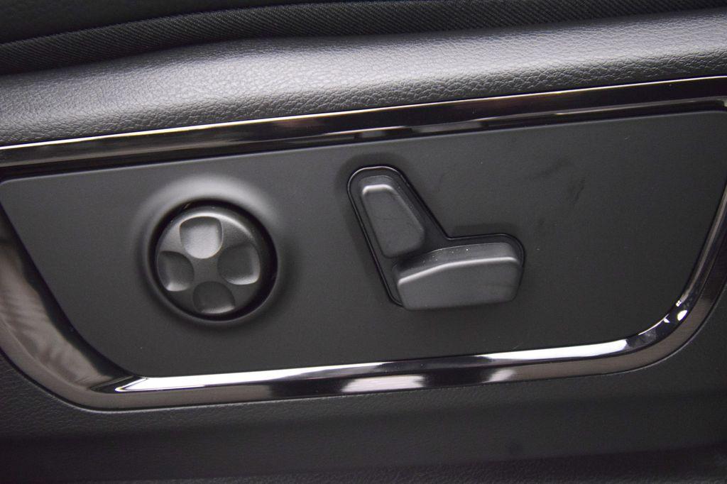 صورة مصغرة 22 لـ 2026 RAM 1500 LIMITED