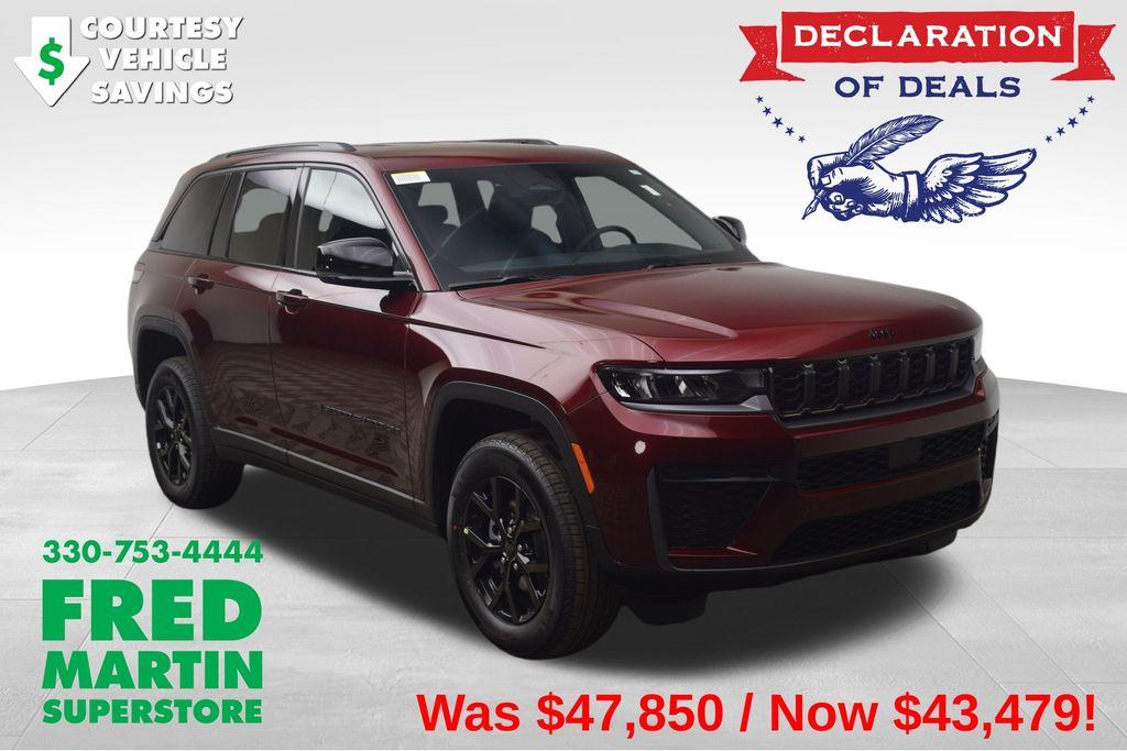 New 2026 Jeep Grand Cherokee Laredo