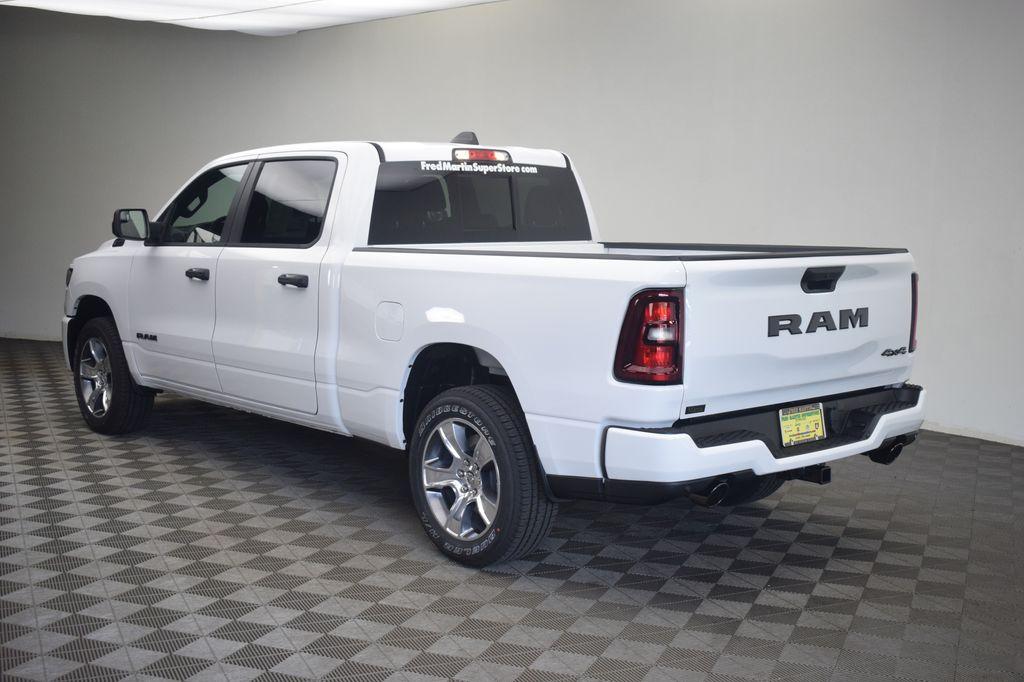 صورة مصغرة 12 لـ 2026 RAM 1500 EXPRESS