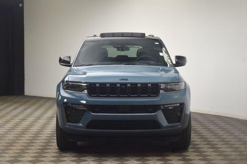 New 2026 Jeep Grand Cherokee Summit