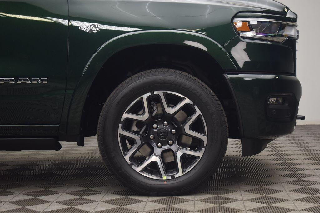 2026 RAM 1500 LARAMIE photo 7