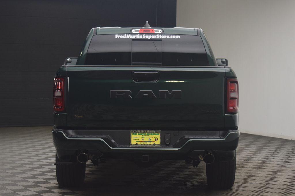 2027 RAM 1500 BIG HORN — миниатюра 11