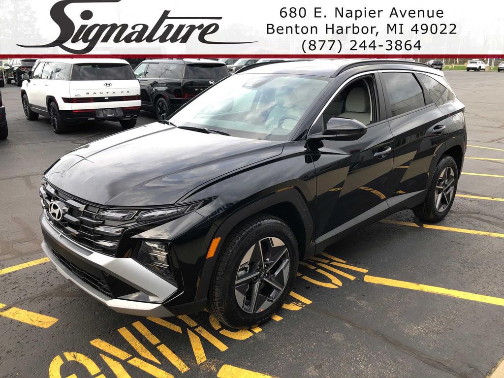 New 2026 Hyundai TUCSON SEL