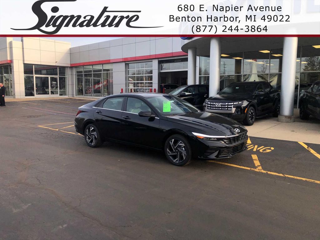 New 2026 Hyundai ELANTRA HEV Limited