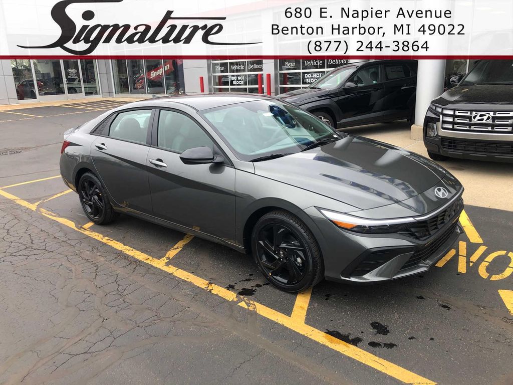 New 2026 Hyundai ELANTRA Sport