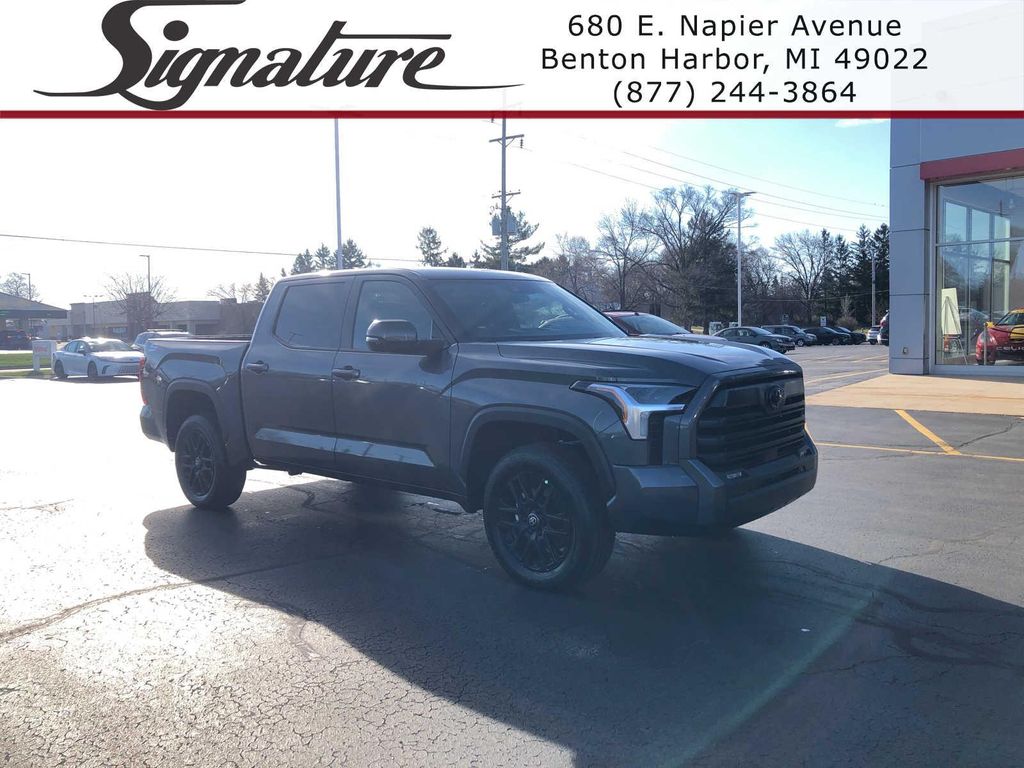 New 2026 Toyota Tundra SR5