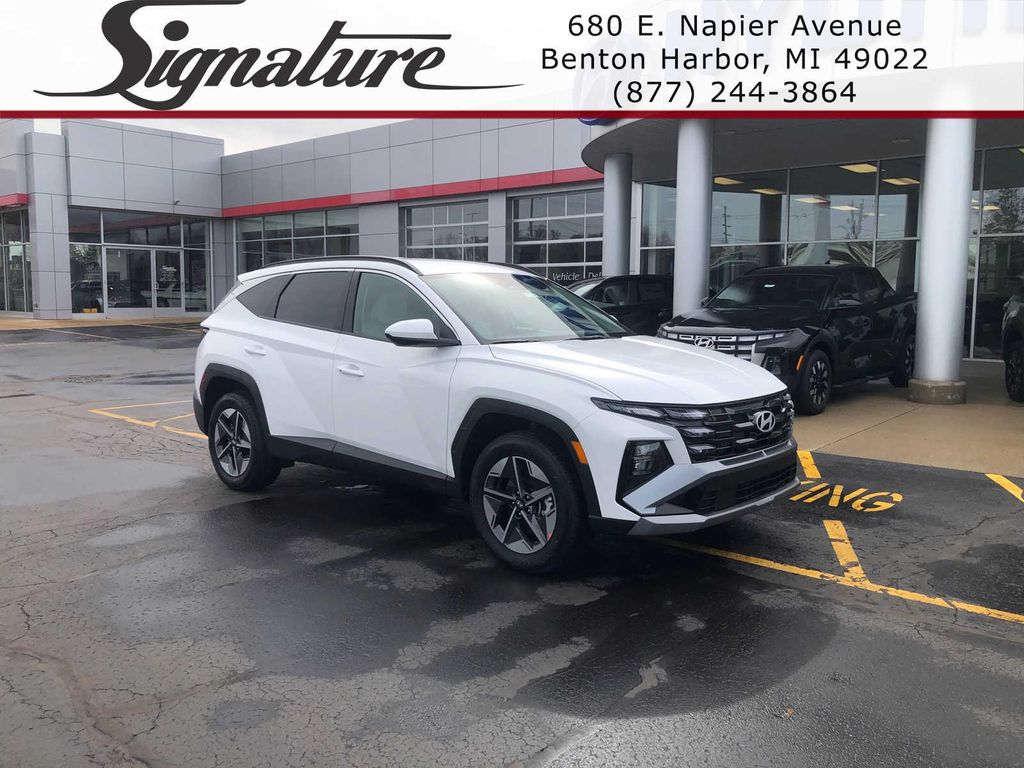 New 2026 Hyundai TUCSON SEL