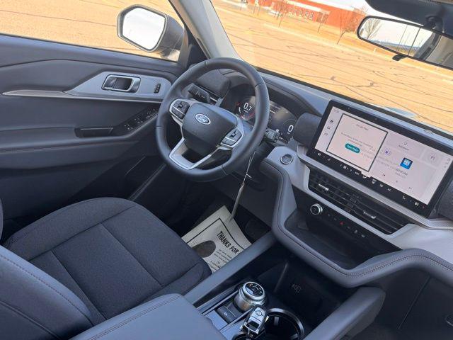 صورة مصغرة 16 لـ 2026 FORD EXPLORER ACTIVE