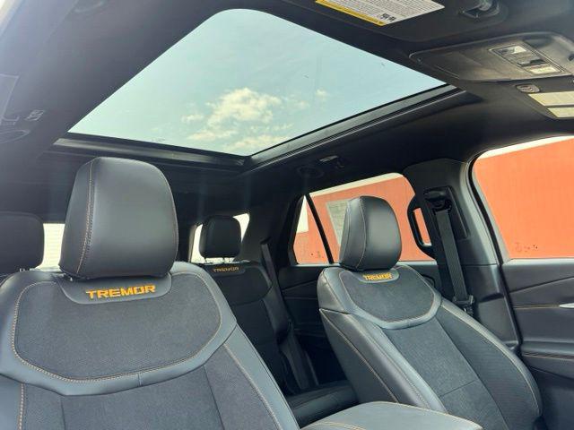 2026 FORD EXPLORER TREMOR — миниатюра 26