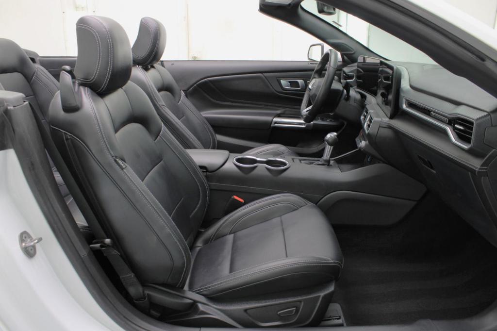 صورة مصغرة 48 لـ 2025 FORD MUSTANG ECOBOOST