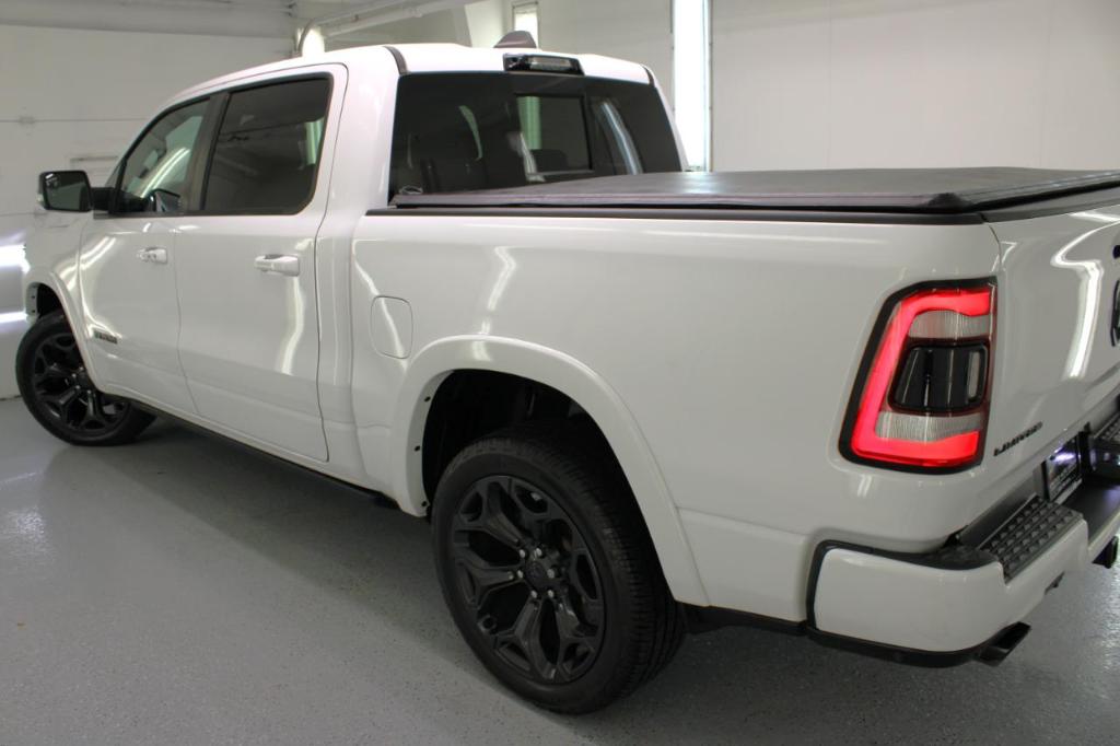 2021 RAM 1500 LIMITED — миниатюра 16