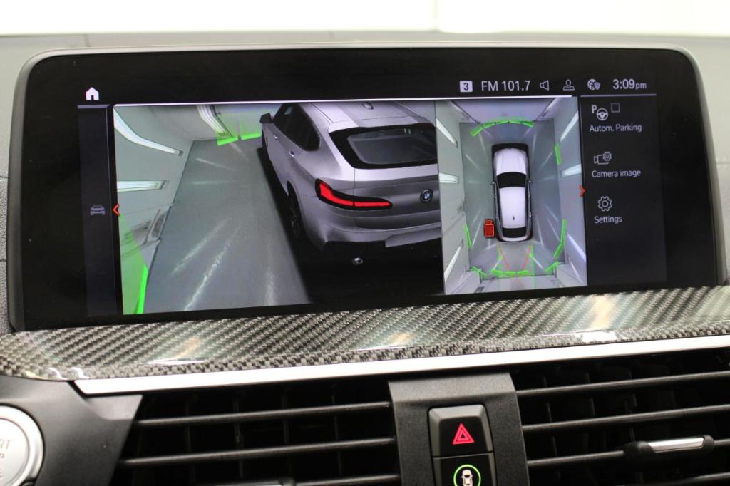 صورة 60 لـ 2020 BMW X4 M40I