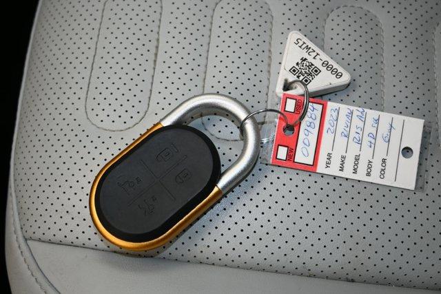 2023 Rivian R1S ADVENTURE QUAD MOTOR LARGE PACK 缩略图 28