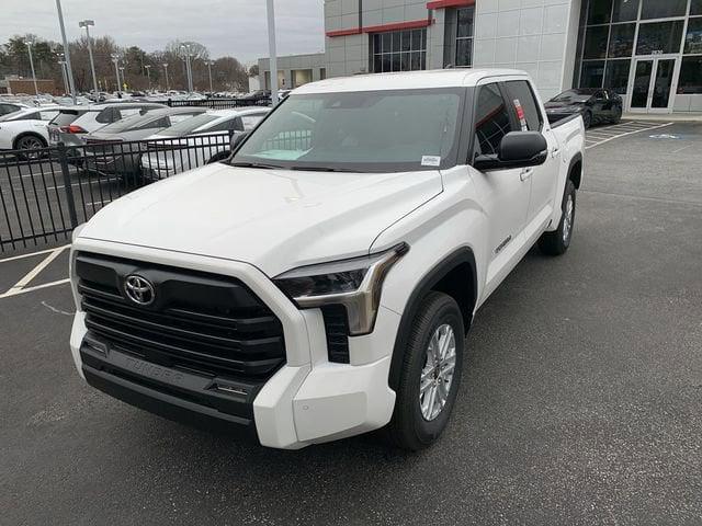 New 2026 Toyota Tundra SR5