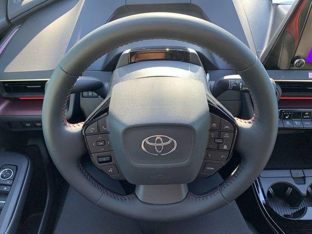 صورة مصغرة 19 لـ 2026 Toyota PRIUS PLUG-IN HYBRID XSE