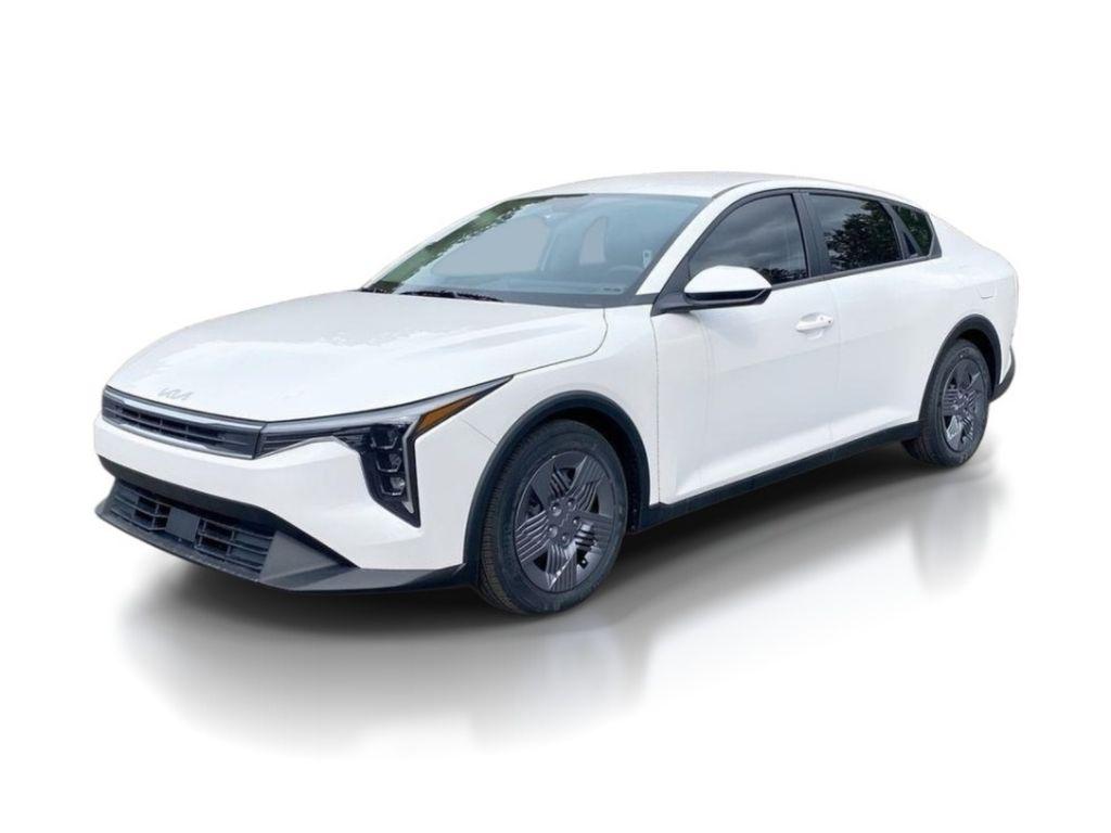 New 2025 Kia K4 LX