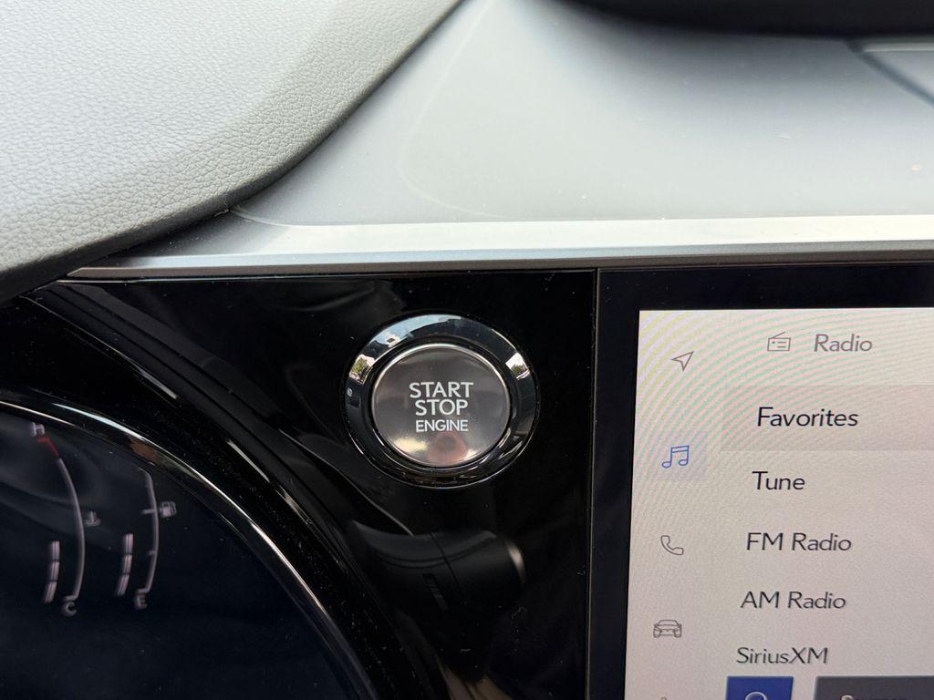 صورة مصغرة 30 لـ 2024 Lexus RX 350 PREMIUM
