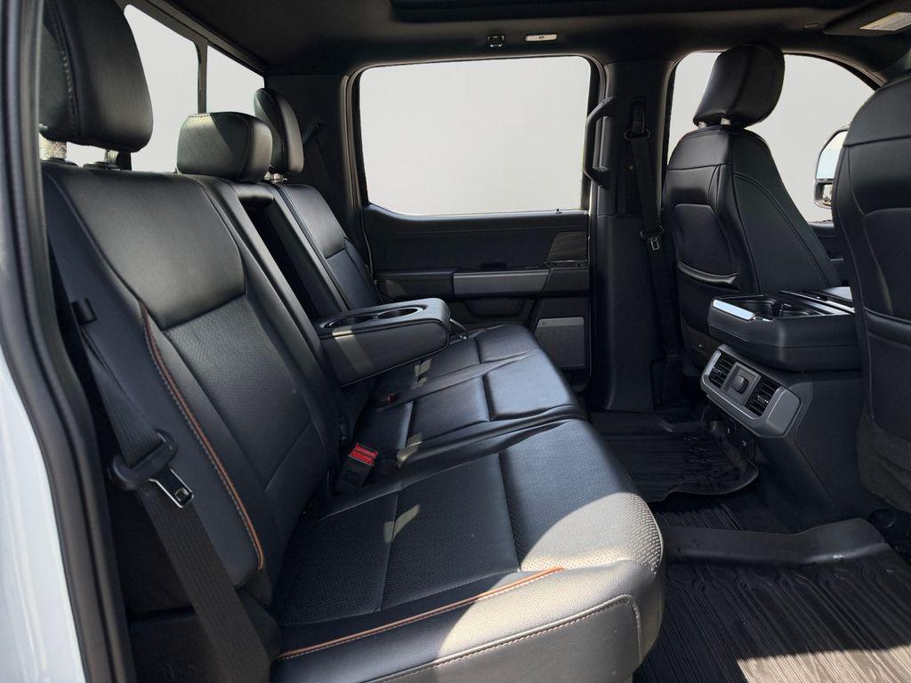 FORD F-150 LARIAT - 10