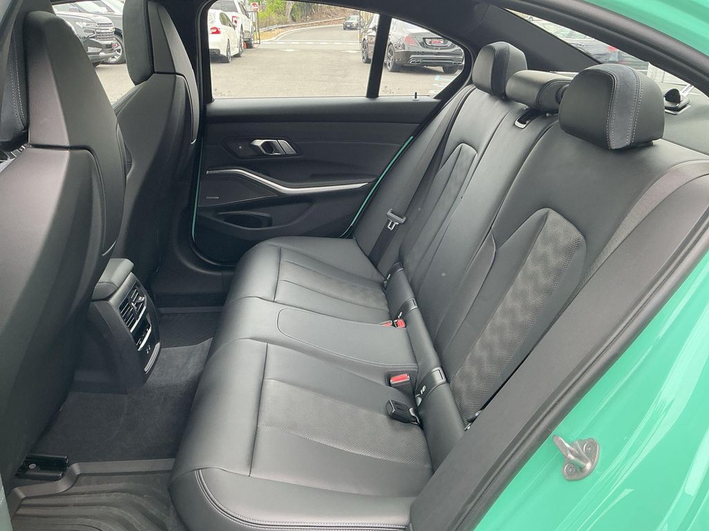 2023 BMW M3 缩略图 23