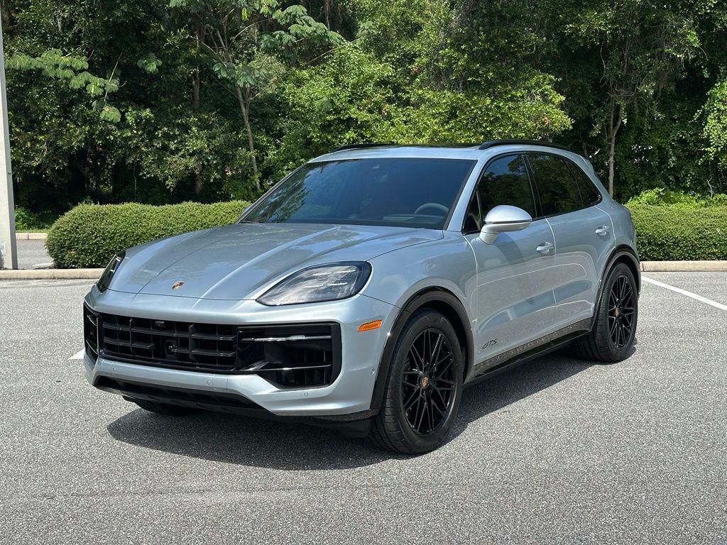 2026 Porsche CAYENNE GTS — фото 1