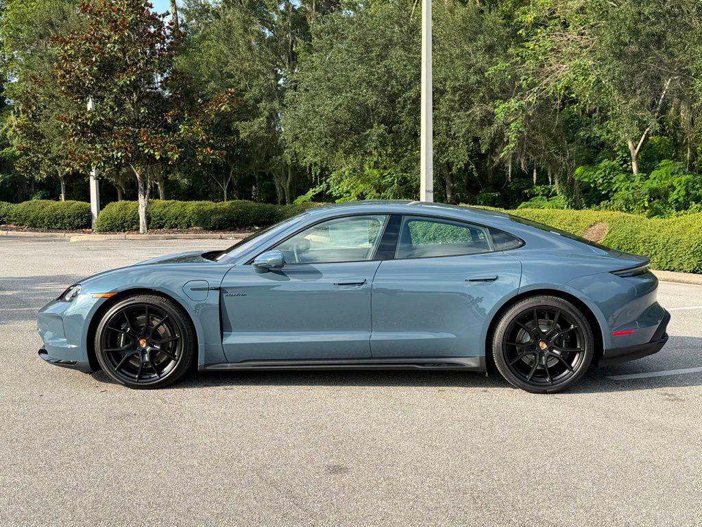 2026 Porsche TAYCAN GTS — фото 2