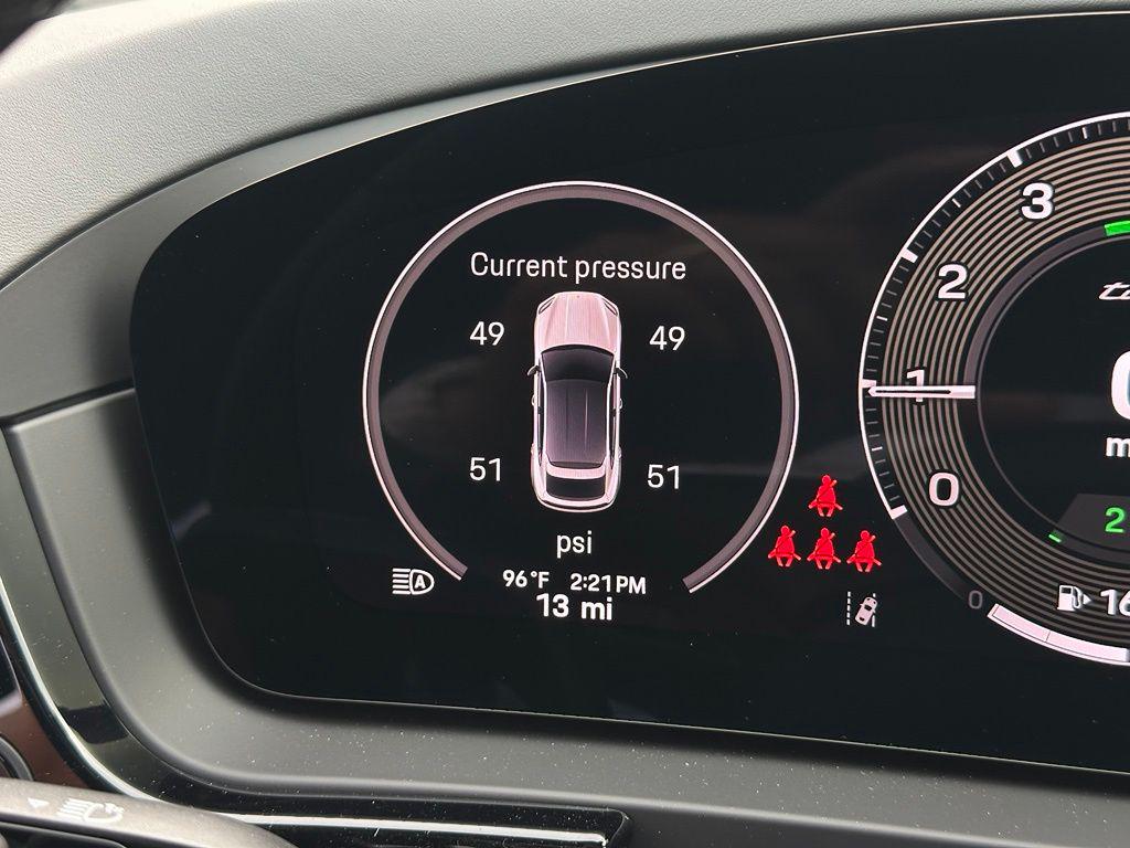 صورة 10 لـ 2026 Porsche CAYENNE CAYENNE TURBO E-HYBRID