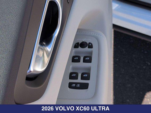 2026 Volvo XC60 B5 ULTRA — фото 9