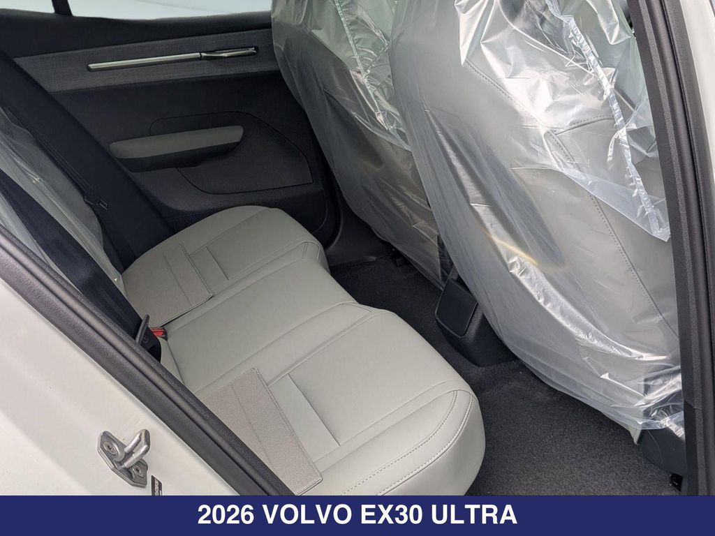 2026 Volvo EX30 ULTRA TWIN MOTOR PERFORMANCE, FULLY ELECTRIC — миниатюра 24
