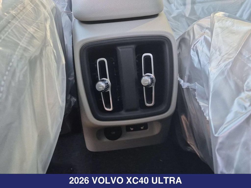 2026 Volvo XC40 ULTRA, B5 AWD GAS (MILD HYBRID), DARK 缩略图 19