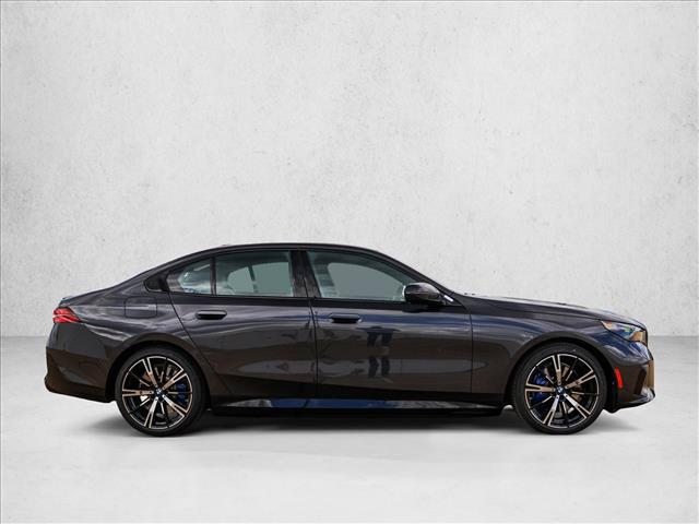 2027 BMW 550E 550E XDRIVE — фото 4