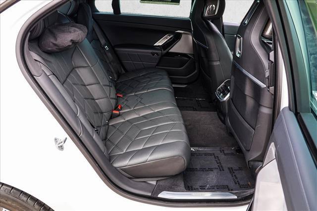 2024 BMW I7 EDRIVE50 缩略图 26