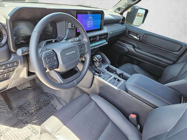 2025 Toyota LAND CRUISER BASE — фото 10
