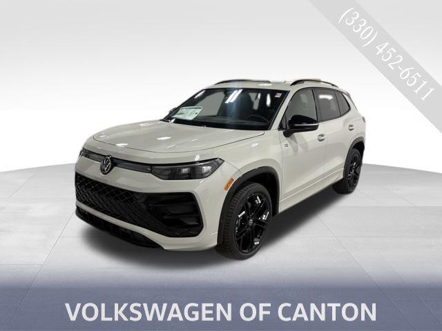 New 2026 Volkswagen Tiguan 2.0T SE R-Line Black