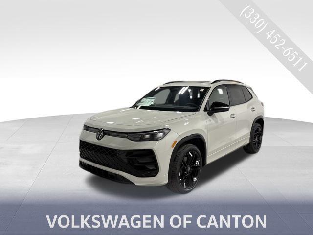 New 2026 Volkswagen Tiguan 2.0T SE R-Line Black
