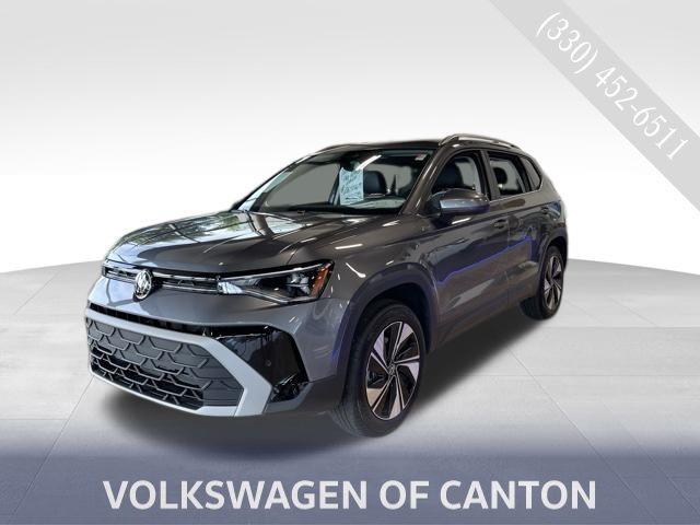 New 2025 Volkswagen Taos 1.5T SE