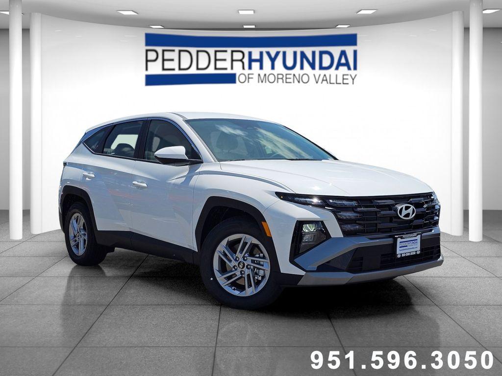New 2026 Hyundai TUCSON SE