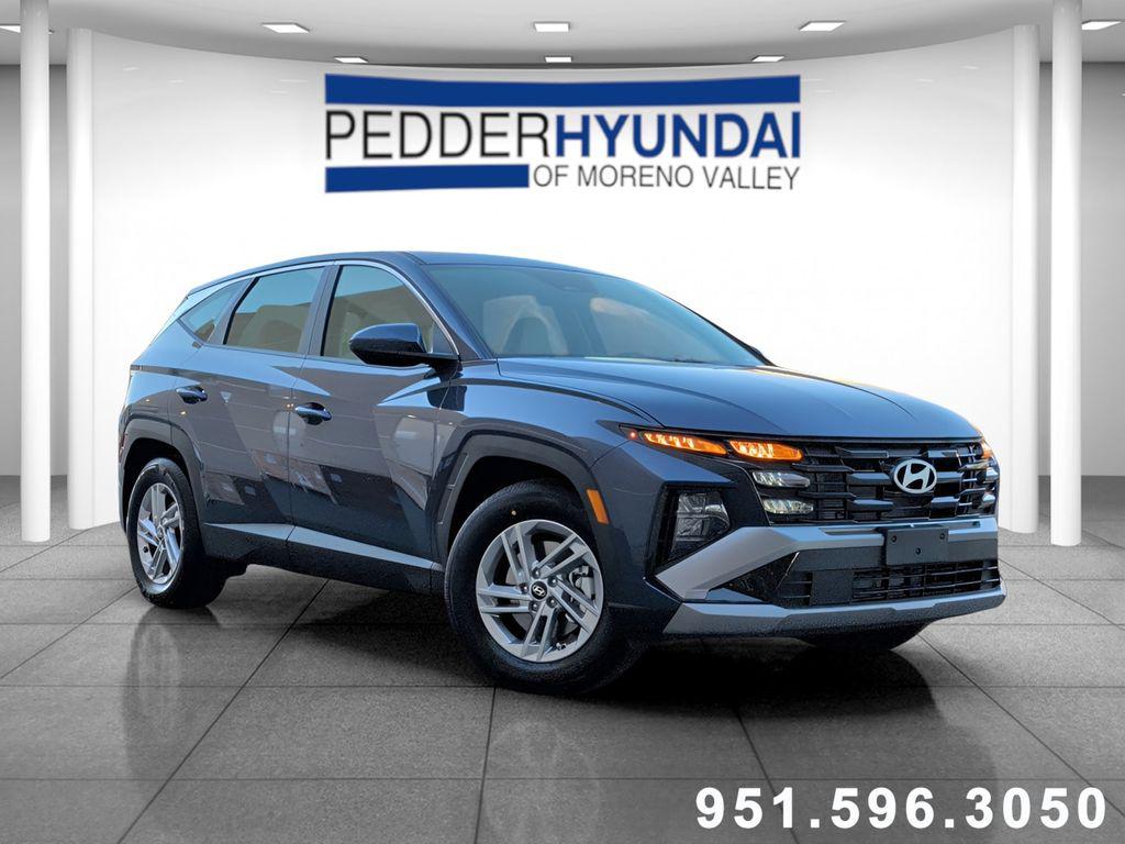 New 2026 Hyundai TUCSON SE
