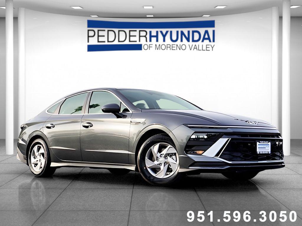 New 2026 Hyundai SONATA SE