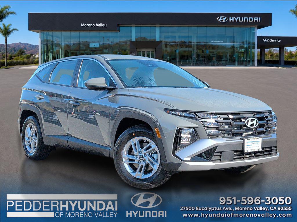 New 2026 Hyundai TUCSON SE