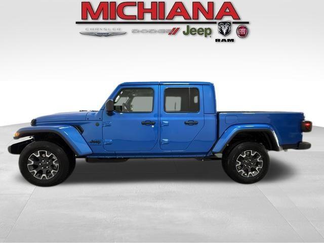 New 2026 Jeep Gladiator Sport