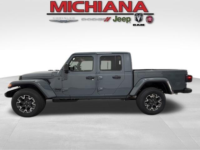 New 2026 Jeep Gladiator Sport