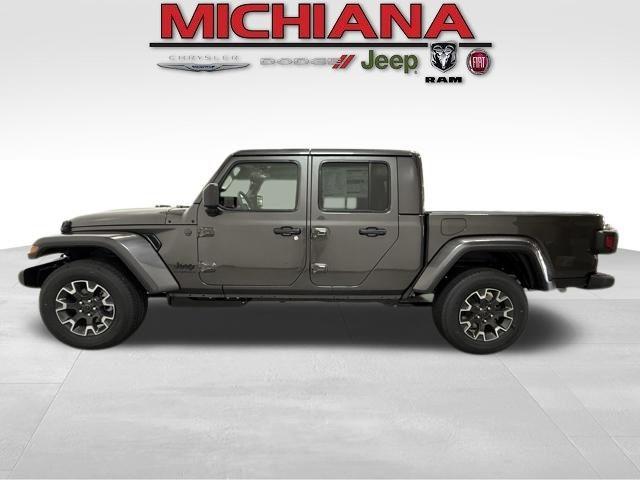 New 2026 Jeep Gladiator Sport