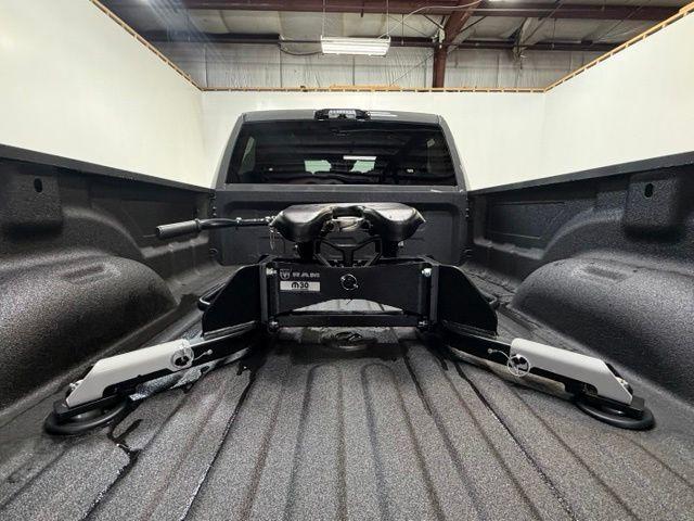 2026 RAM 3500 BIG HORN thumbnail 14