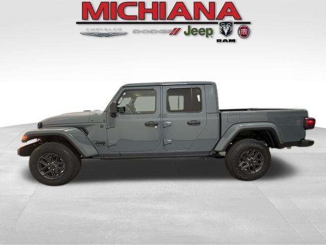 New 2026 Jeep Gladiator Sport