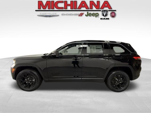 New 2026 Jeep Grand Cherokee Laredo