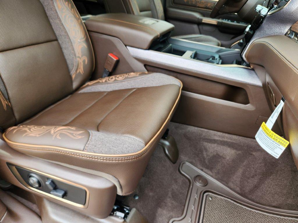 صورة مصغرة 14 لـ 2026 RAM 1500 LIMITED
