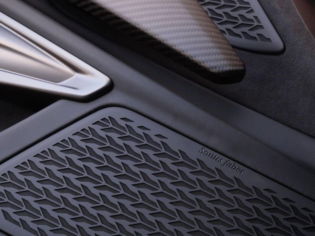 2025 Lamborghini REVUELTO — миниатюра 33