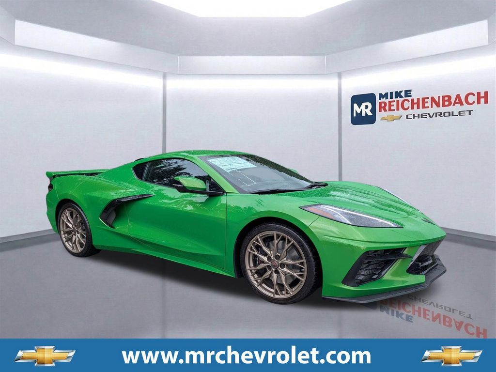 New 2026 Chevrolet Corvette Stingray w/3LT